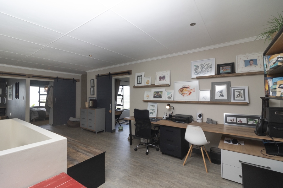 3 Bedroom Property for Sale in East Bank Eastern Cape